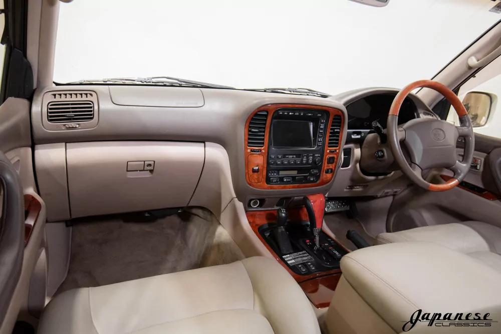 2000 Toyota LC Cygnus