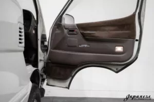 1995 HiAce Super Custom Limited