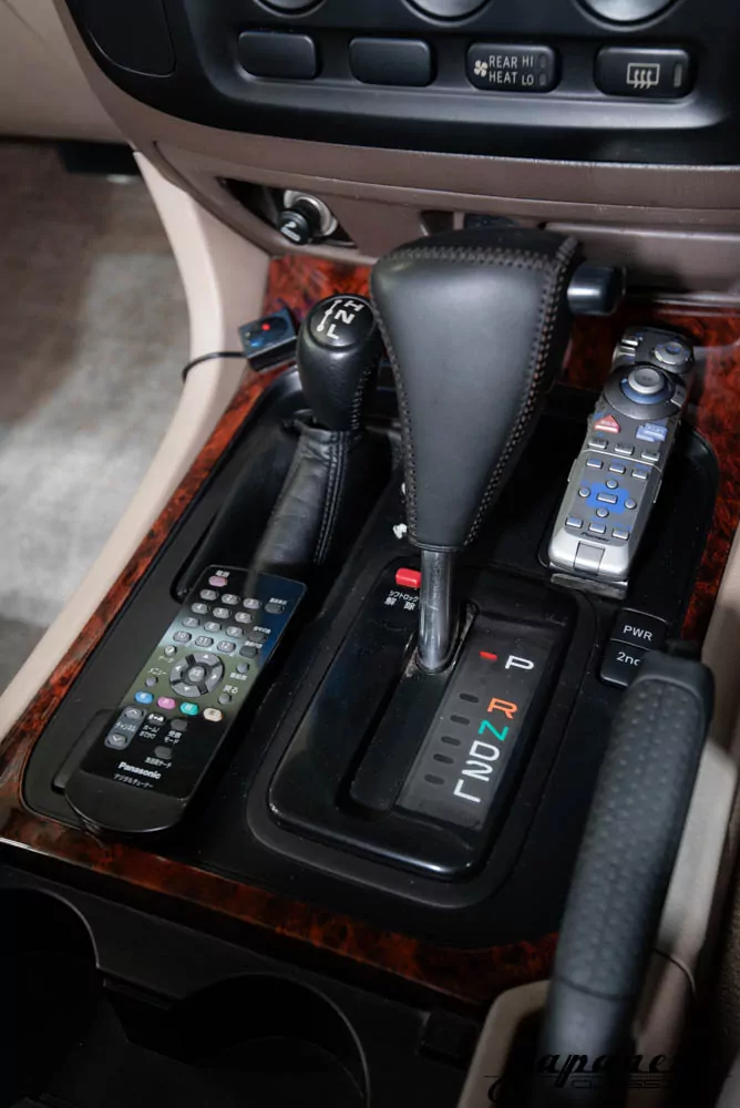1998 Toyota Land Cruiser JDM car for sale — photo 11 of 25