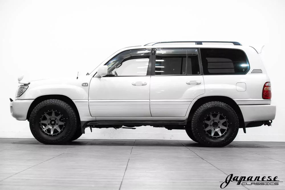 1998 Toyota Land Cruiser JDM car for sale — photo 4 of 25