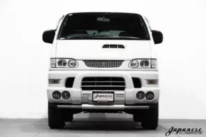 2000 Mitsubishi Delica Chamonix