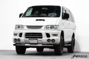2000 Mitsubishi Delica Chamonix