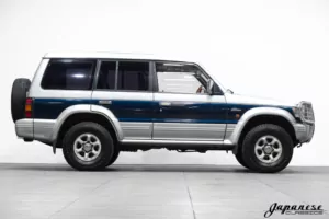 1995 Mitsubishi Pajero 4WD