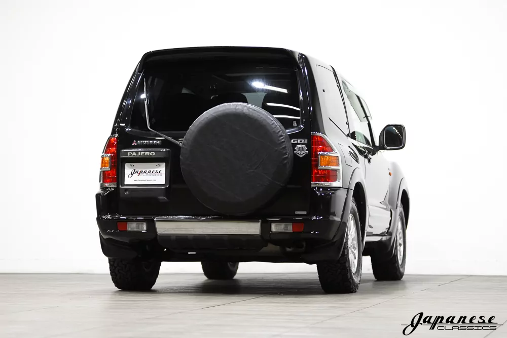 2000 Mitsubishi Pajero 4WD