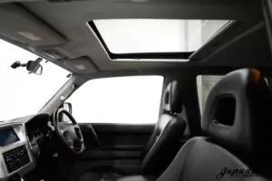 2000 Mitsubishi Pajero 4WD