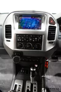 2000 Mitsubishi Pajero 4WD