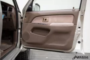 2000 Hilux Surf SSR-G V6