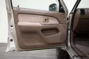 2000 Hilux Surf SSR-G V6