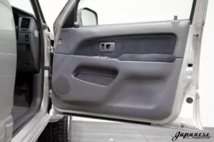 1998 Hilux Surf SSR-X KZN185