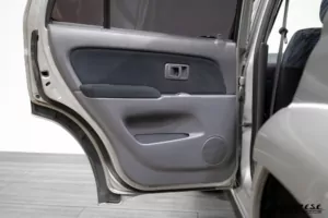 1998 Hilux Surf SSR-X KZN185