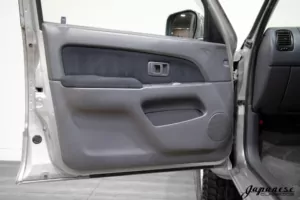 1998 Hilux Surf SSR-X KZN185