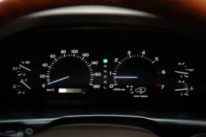 2000 Land Cruiser Cygnus V8