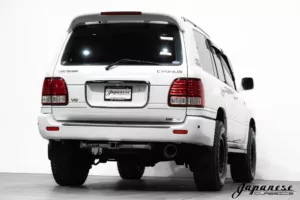 2000 Land Cruiser Cygnus V8