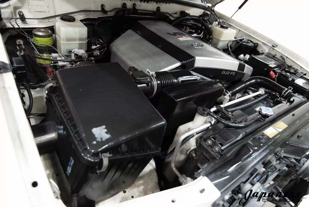 2000 Land Cruiser Cygnus V8