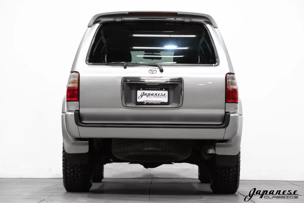 2000 Toyota Hilux JDM car for sale — photo 7 of 25