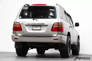 1999 Land Cruiser UZJ100 V8