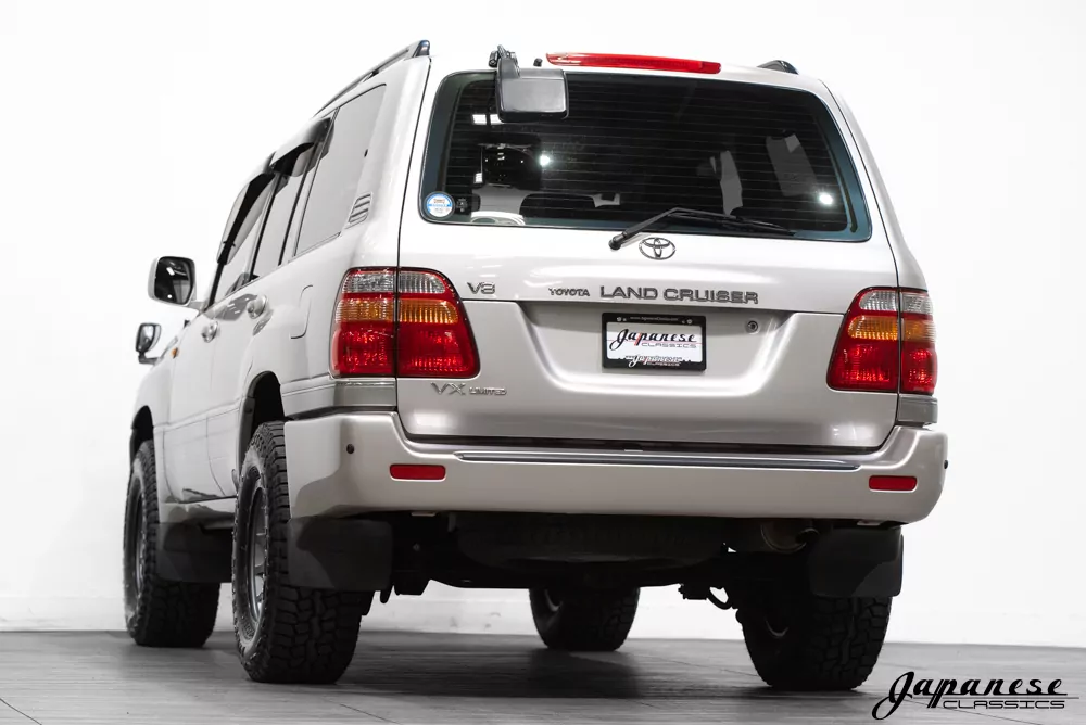 1999 Land Cruiser UZJ100 V8