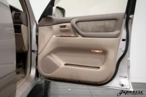 1999 Land Cruiser UZJ100 V8