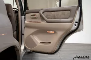 1999 Land Cruiser UZJ100 V8