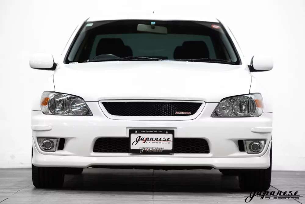 2000 Toyota Altezza SXE10 – Japanese Classics