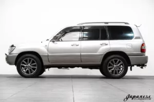 1998 Toyota Land Cruiser UZJ100