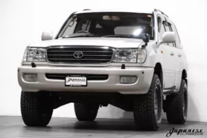 1999 Land Cruiser UZJ100 V8