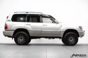 1999 Land Cruiser UZJ100 V8