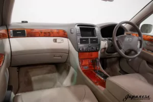 2000 Toyota Celsior UCF31 – Japanese Classics