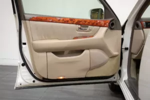 2000 Toyota Celsior