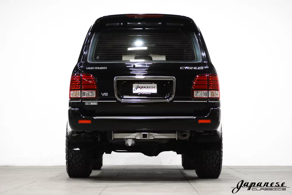 1999 Toyota Land Cruiser Cygnus JDM car for sale — photo 7 of 10