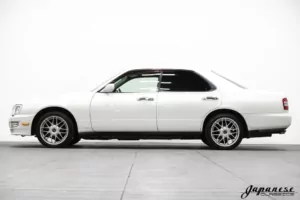 1998 Nissan Gloria GT V6