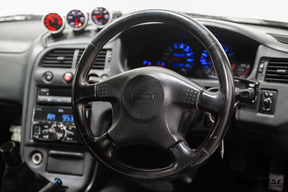 1996 Nissan Skyline JDM car for sale — photo 12 of 25