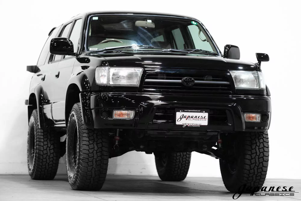 2000 Toyota Hilux Surf JDM car for sale — photo 3 of 10