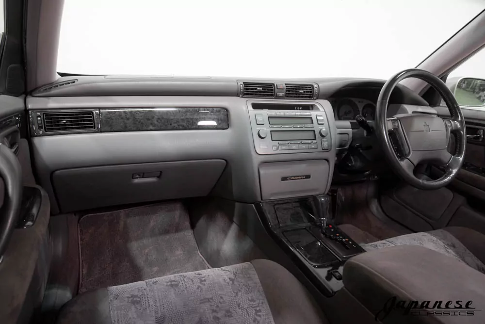 1998 Toyota Crown Athlete V