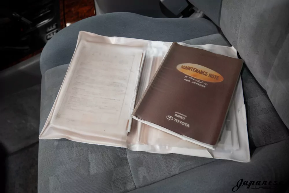 1998 Toyota Land Cruiser JDM car for sale — photo 18 of 25