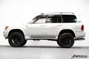2001 Land Cruiser Cygnus – Japanese Classics