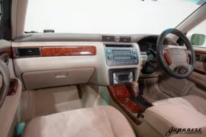 2001 Toyota Crown Athlete V