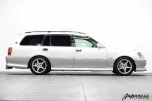 2001 Toyota Crown Athlete V
