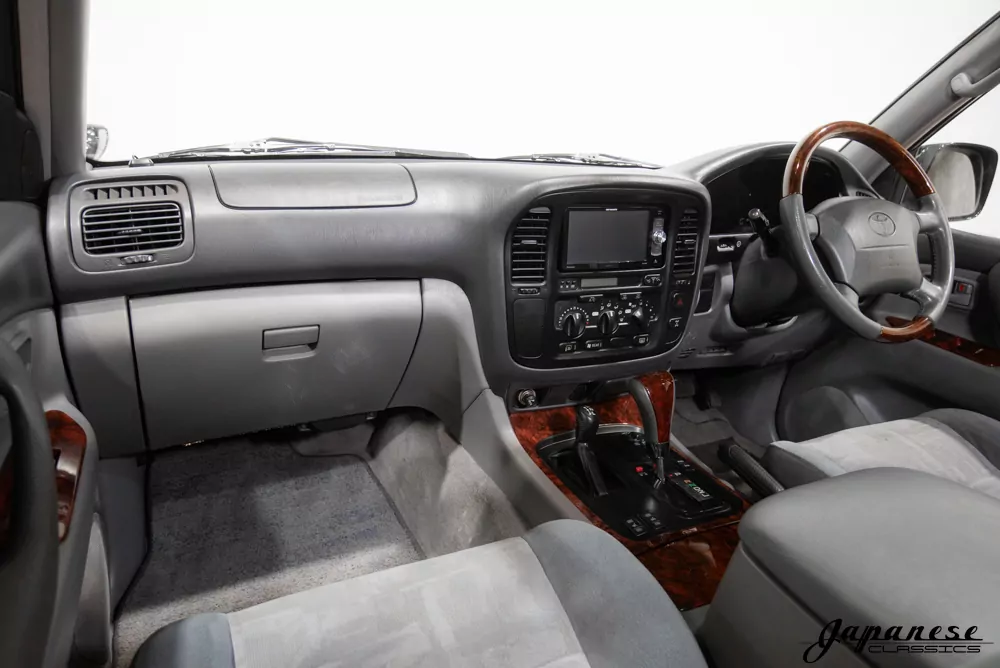 1998 Toyota Land Cruiser JDM car for sale — photo 9 of 25