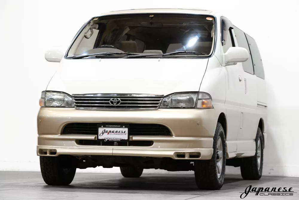 1998 Toyota Granvia JDM car for sale