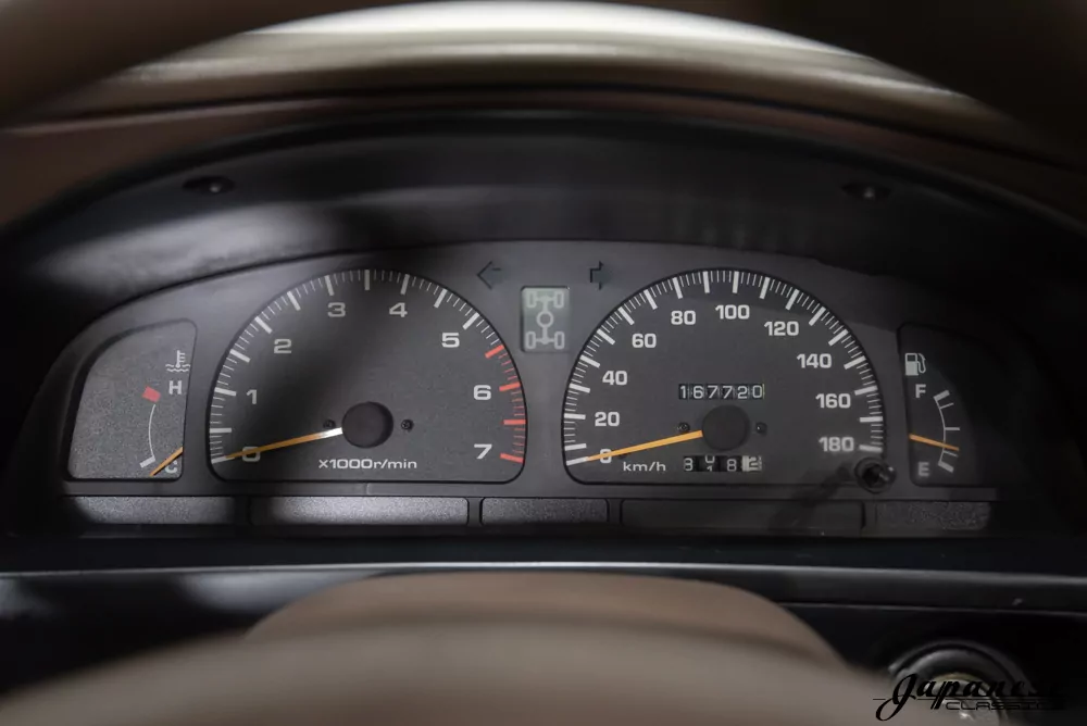 1998 Toyota Hilux Surf JDM car for sale — photo 12 of 25