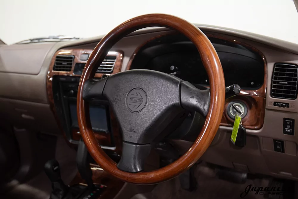 1999 Toyota Hilux Surf JDM car for sale — photo 13 of 25