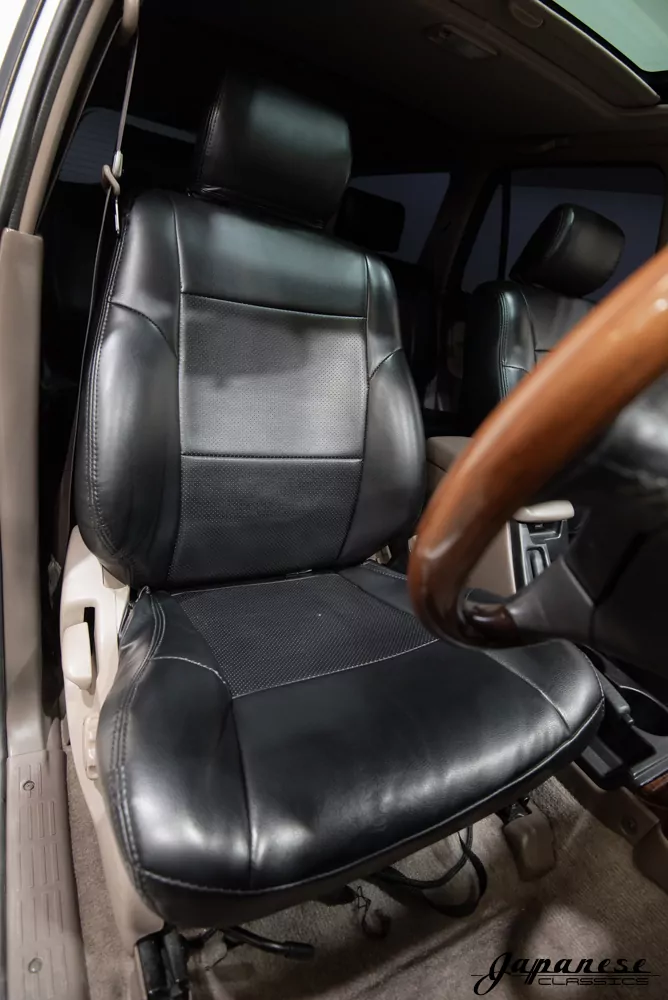 1999 Toyota Hilux Surf JDM car for sale — photo 15 of 25